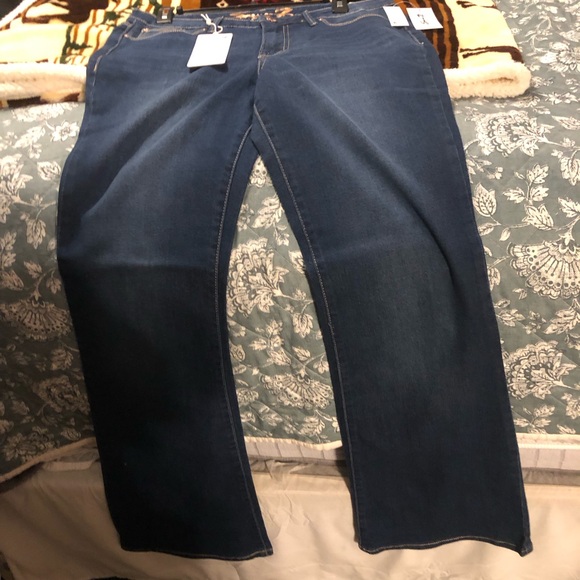 NWT Seven7 Ladies Slim Flare Jeans - Picture 9 of 12